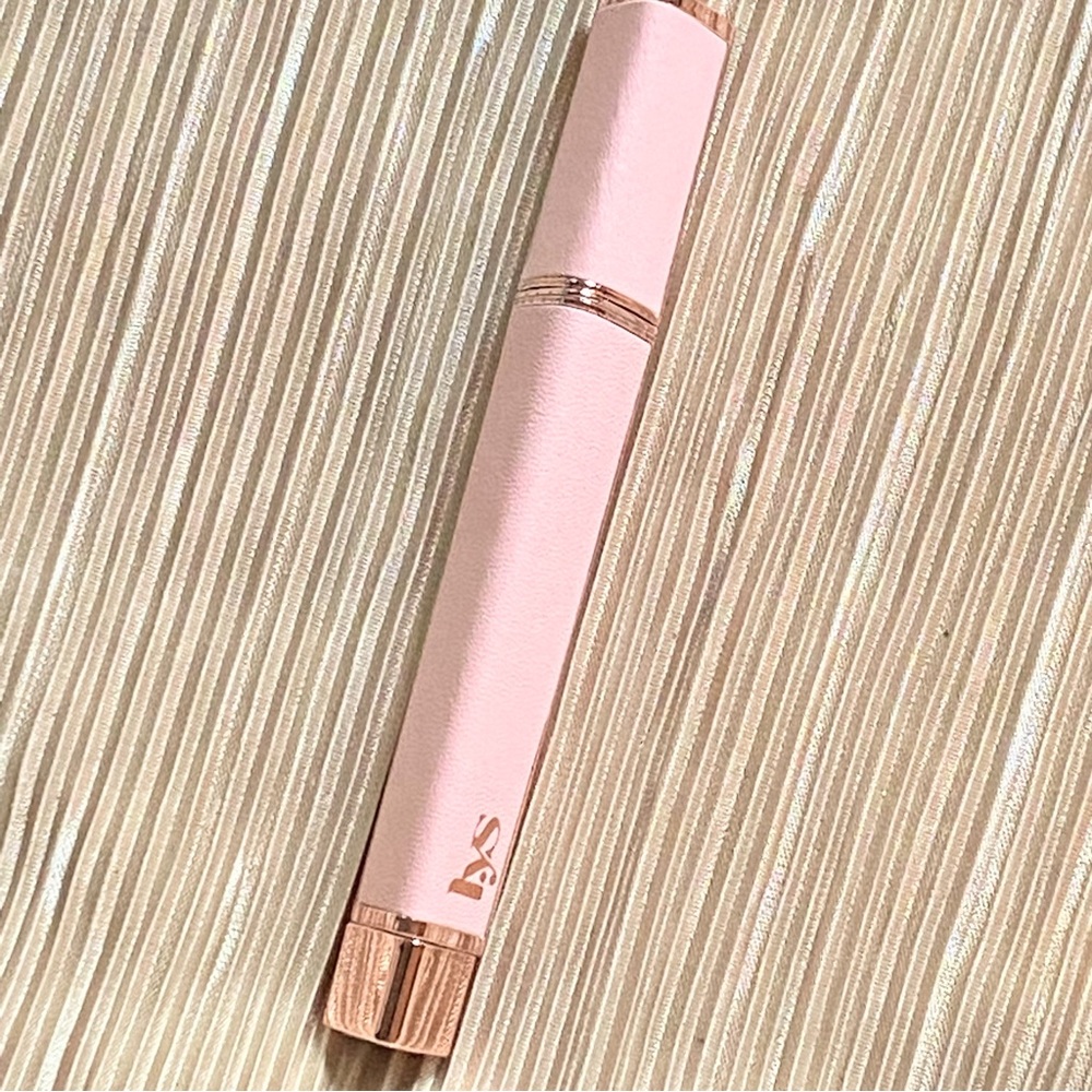 LYS Beauty Speak Love Lip Plumping Glossy Lip Balm TRUTHFUL Full Size 2.6g